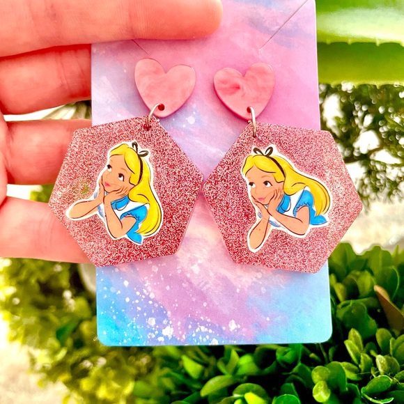 Alice In Wonderland Acrylic Earrings - Picture 2 of 5